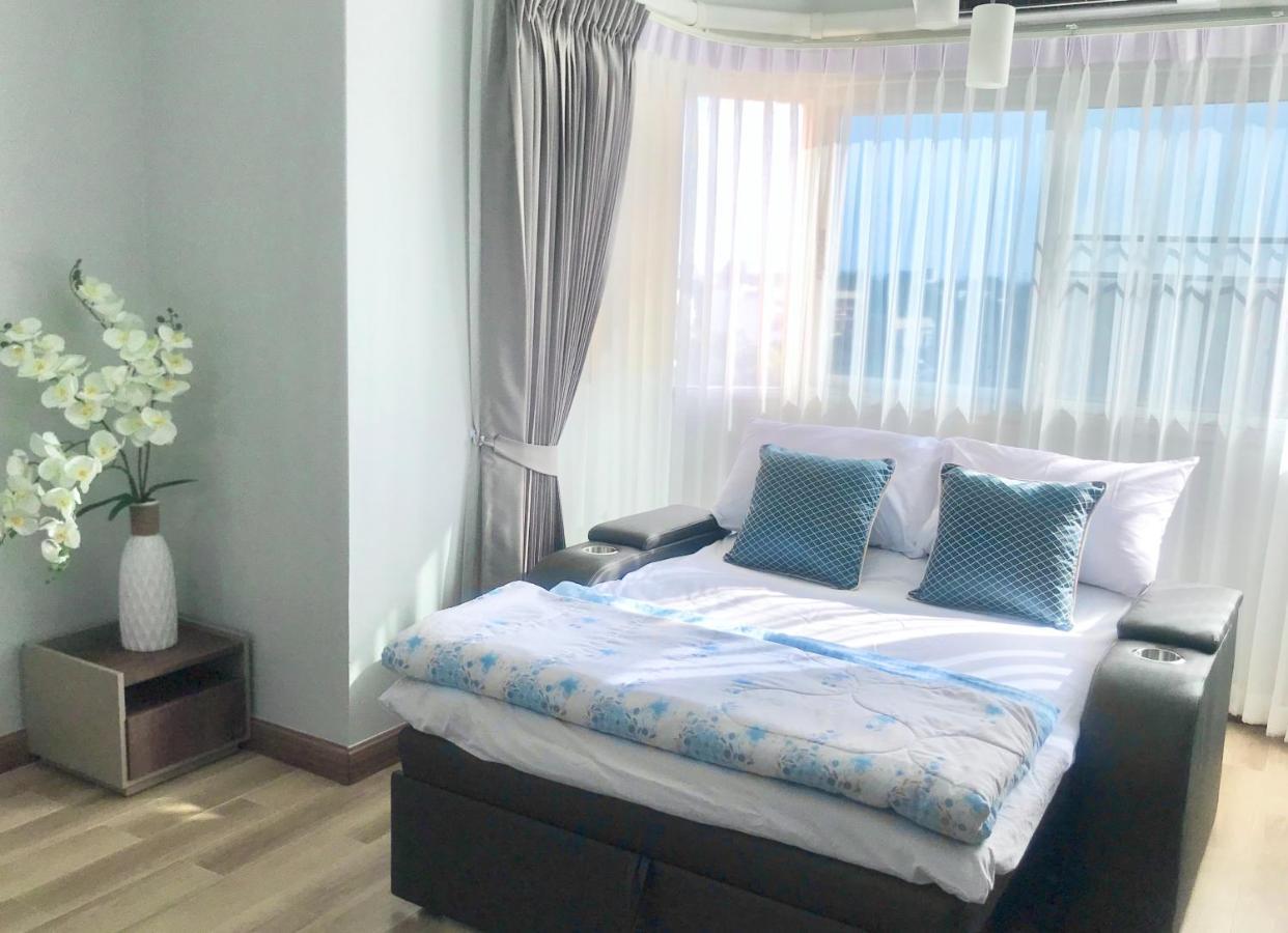 Cozy A At Nimman Studio Room In Condominium Chiang Mai Luaran gambar