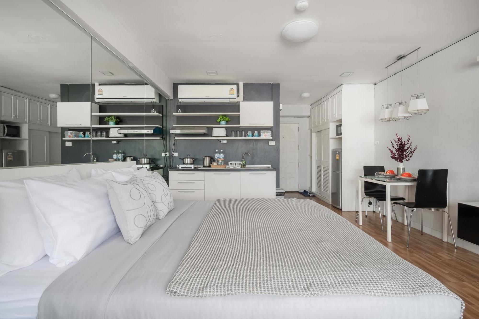 Cozy A At Nimman Studio Room In Condominium Chiang Mai Luaran gambar