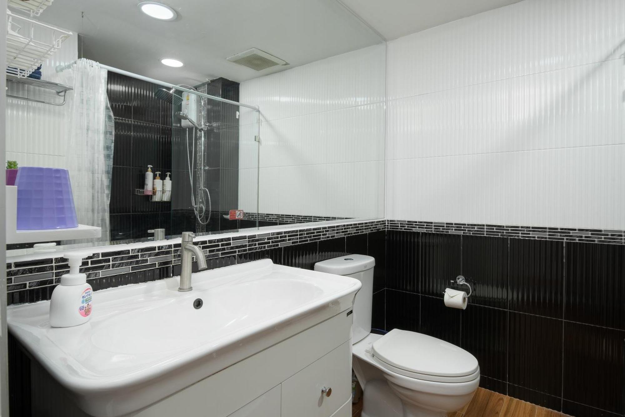 Cozy A At Nimman Studio Room In Condominium Chiang Mai Luaran gambar
